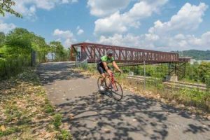 Whitaker Bridge, GAP cyclist