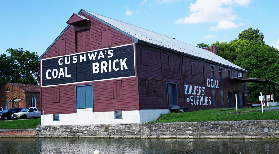 Cushwa Basin barn Williamsport